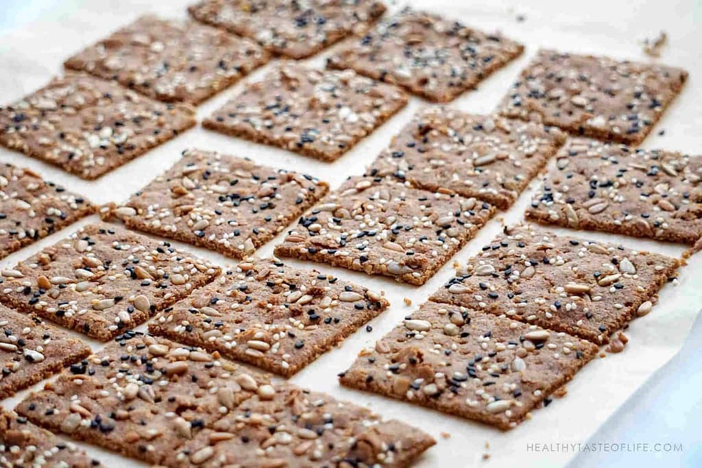 Recept crackers, knapperige basiscrackers bakken – Homaky