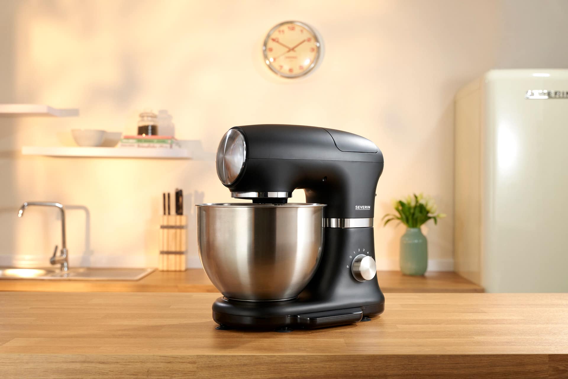 Severin KM3898 keukenmachine in mat design - Homaky