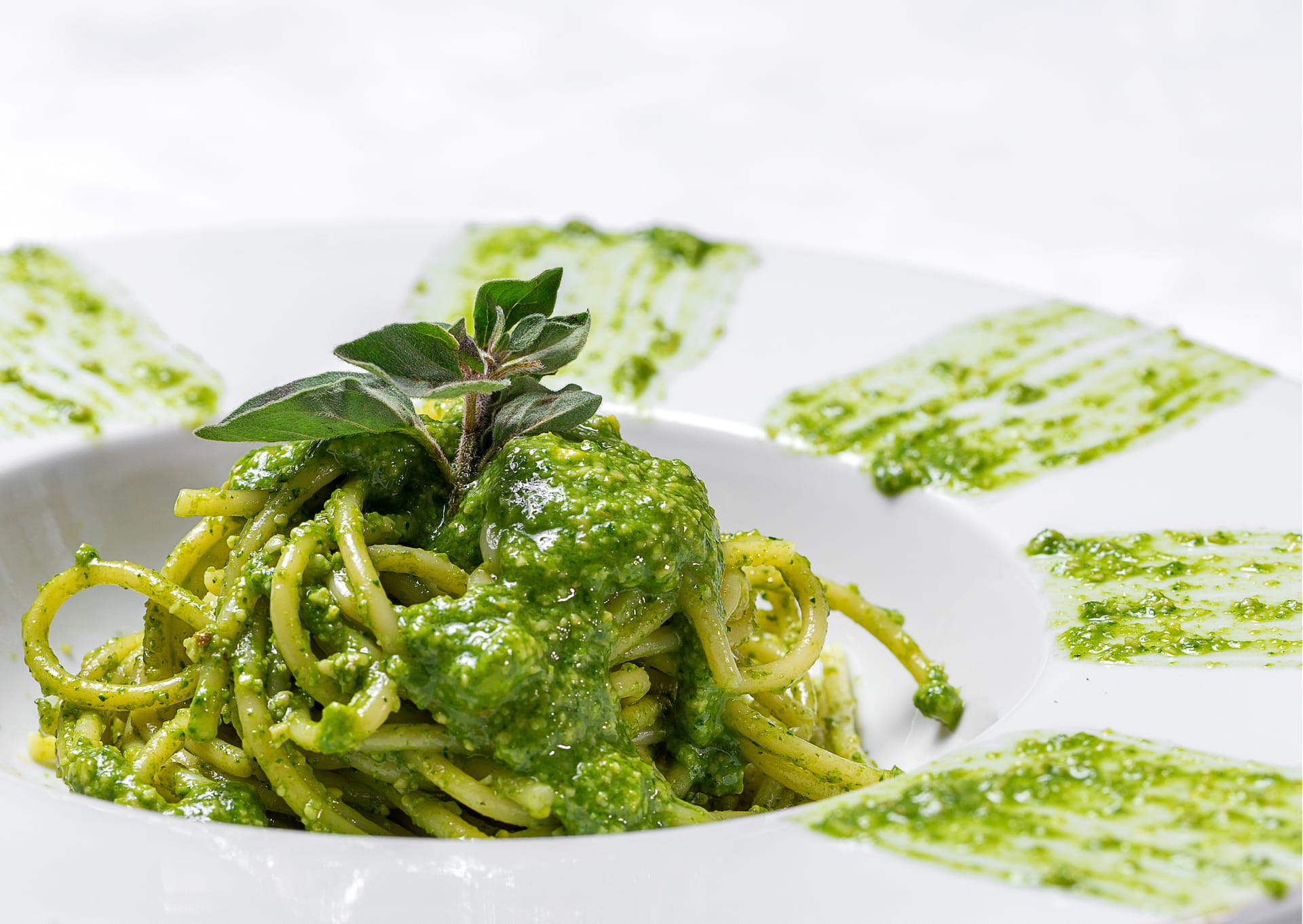 Recept pesto, vers zelfgemaakte pesto uit eigen keuken – Homaky